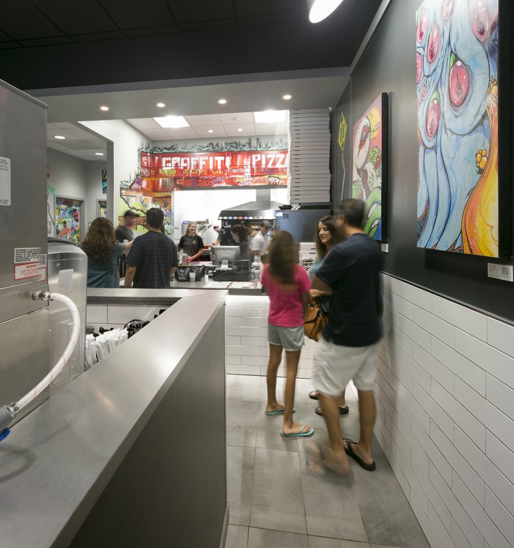 dining, downtown Pensacola